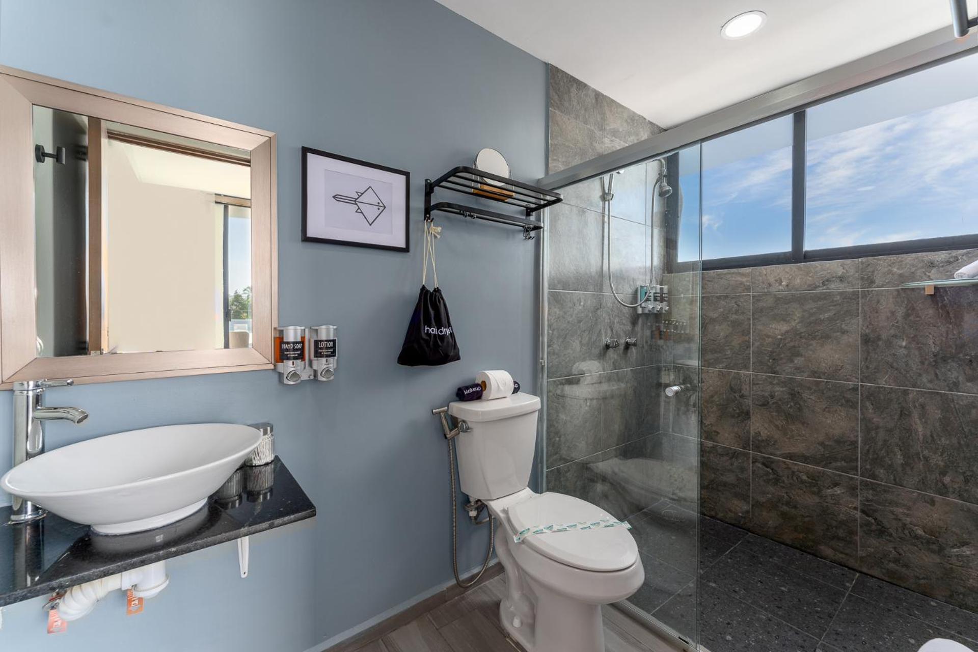 New & Modern, 5 Star Area, Walk 2 Beach, Pool, Views, King Bed Масатлан Экстерьер фото